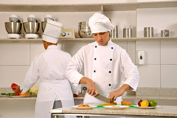 Ajudante de Cozinha Para Restaurantes – Candidate-se